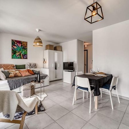 Emergence - Beautiful Studio For 2 People Balcony And Garage アヌシー エクステリア 写真