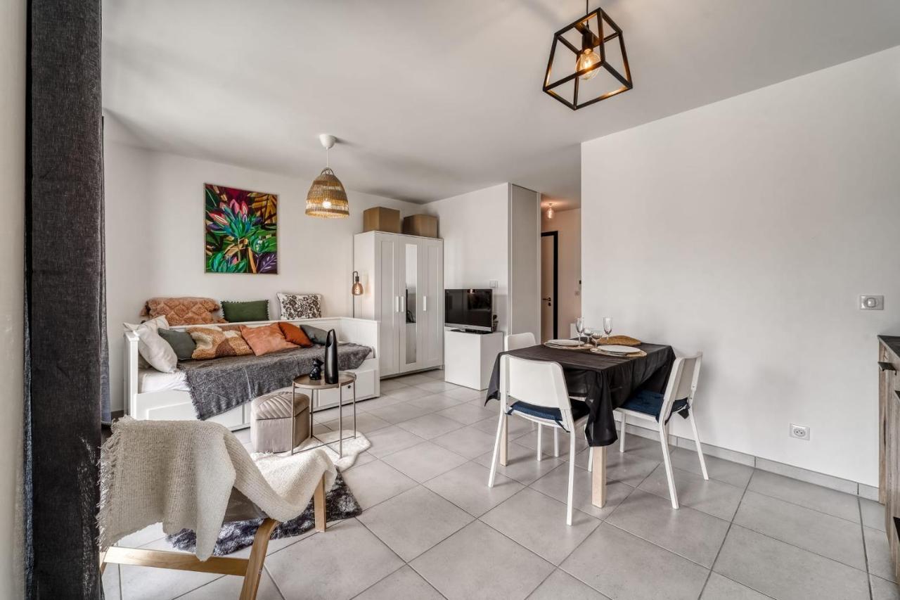 Emergence - Beautiful Studio For 2 People Balcony And Garage アヌシー エクステリア 写真