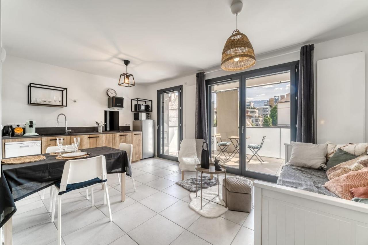 Emergence - Beautiful Studio For 2 People Balcony And Garage アヌシー エクステリア 写真