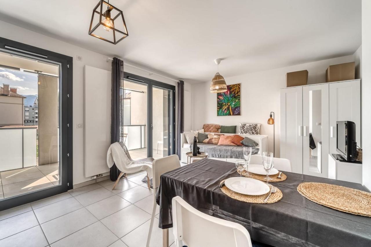 Emergence - Beautiful Studio For 2 People Balcony And Garage アヌシー エクステリア 写真
