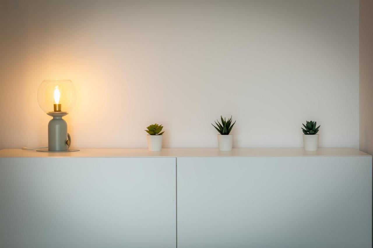 Emergence - Beautiful Studio For 2 People Balcony And Garage アヌシー エクステリア 写真